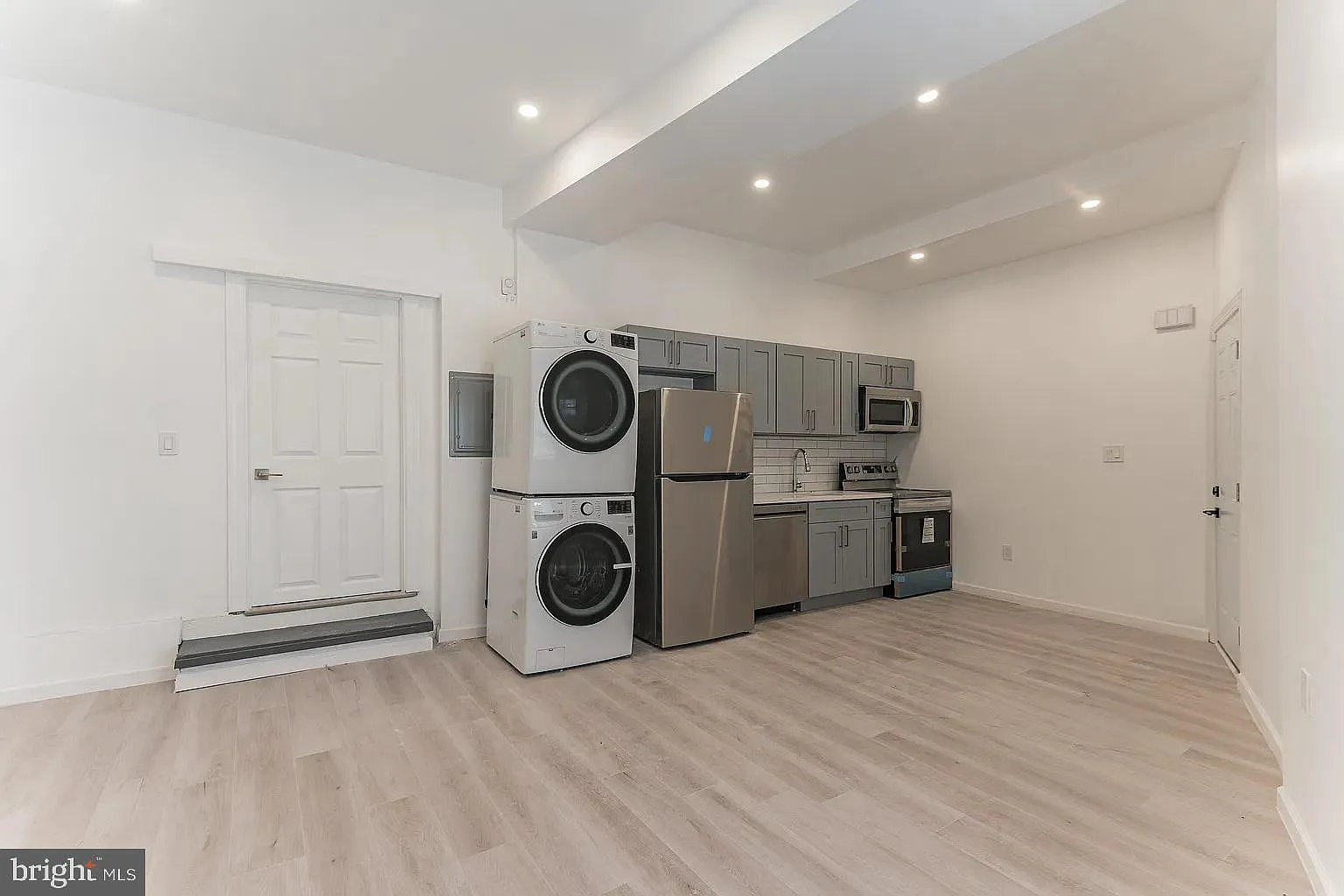1 bed, 600 sqft, $1,250 — Photo 3