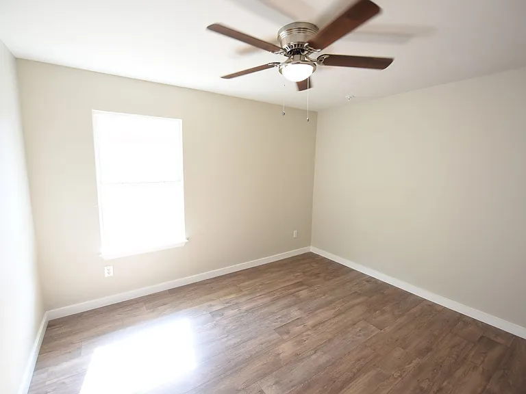 5408 Reiger Ave — Photo 33