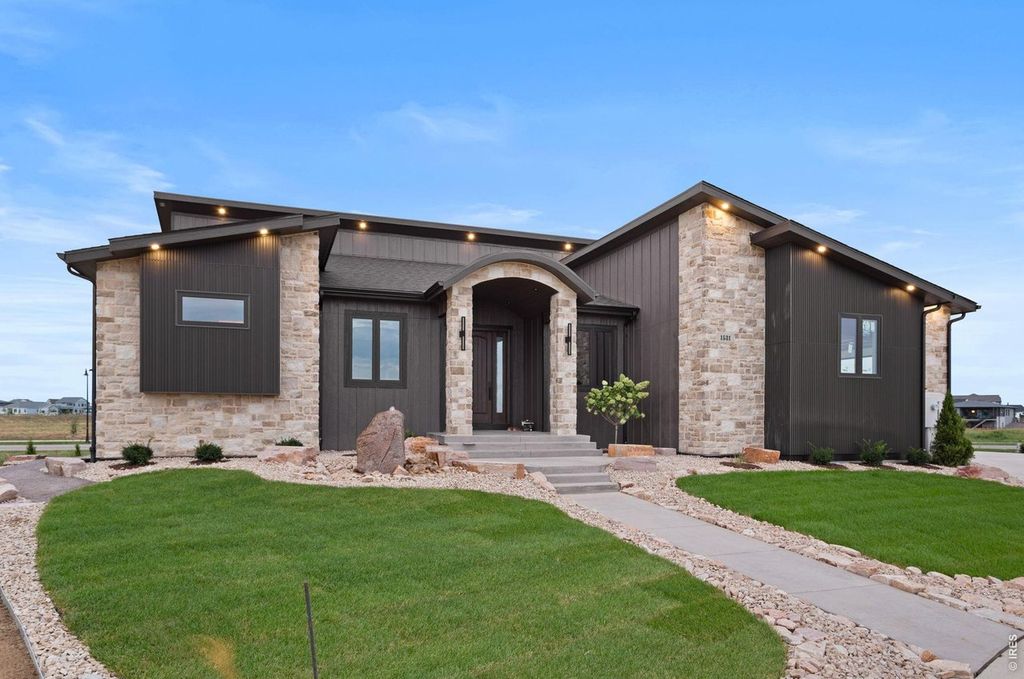 1531 Christina Ct