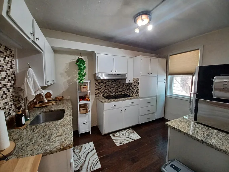 1645 Loring Dr NW — Photo 15