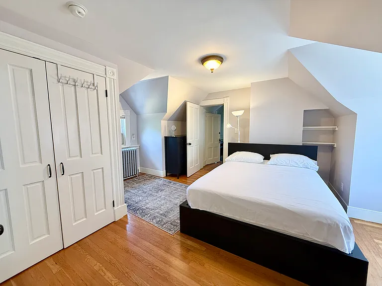 392 Orange St #3 — Photo 9