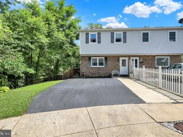 1008 Cloverton Dr, Columbia, PA 17512
