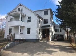 28 2nd St APT A, Somersworth, NH 03878