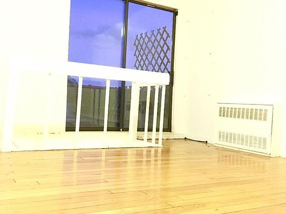 5th image of 690 Greenwich St APT 5A
