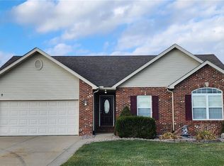 17620 Vfw Rd, Staunton, IL 62088