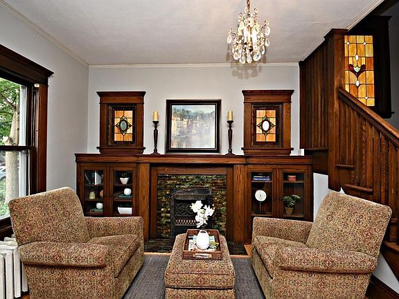 first floor entry sitting room