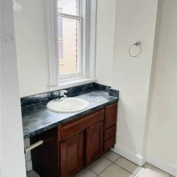 2034 W Grace St #B — Photo 12