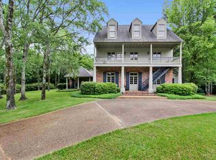 1004 Annandale Dr, Madison, MS 39110