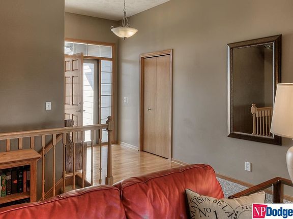 3rd image of 11833 S 48th St