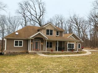 9010 Timber Ln, Whitmore Lake, MI 48189 | MLS #23130170 | Zillow