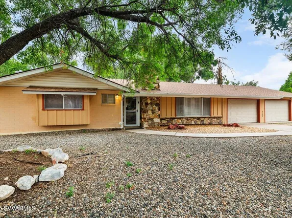 3850 E Lake Shore Drive, Rimrock, AZ 86335
