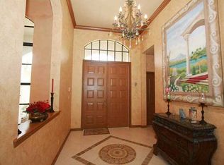 18553 SW 41st St, Hollywood, FL 33029
