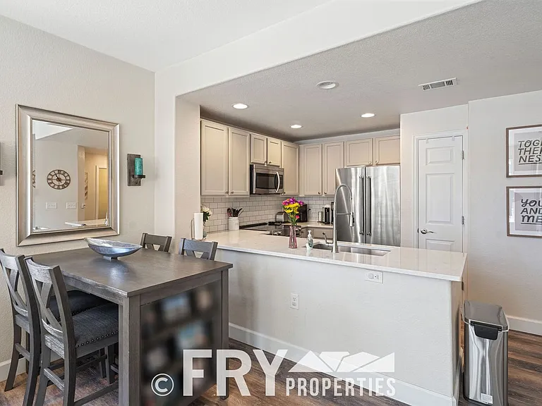 16108 E Geddes Dr — Photo 7