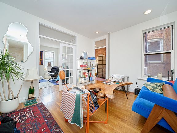 5th image of 3161 Broadway APT 3B