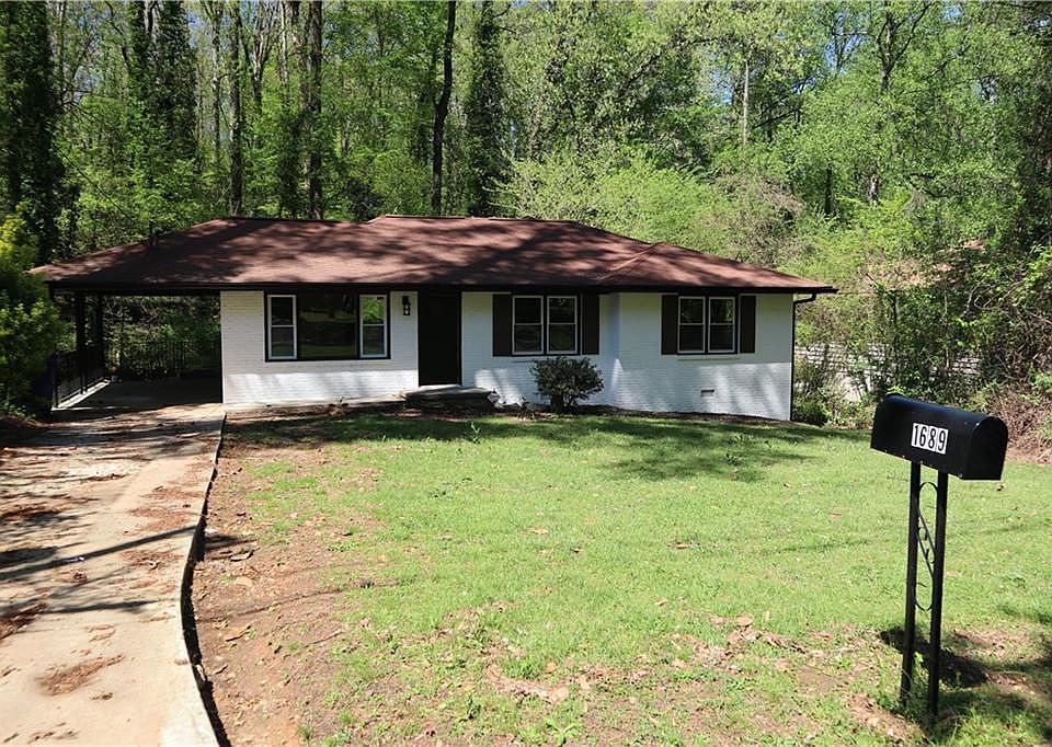 1st image of 1689 Laurelwood Dr SW