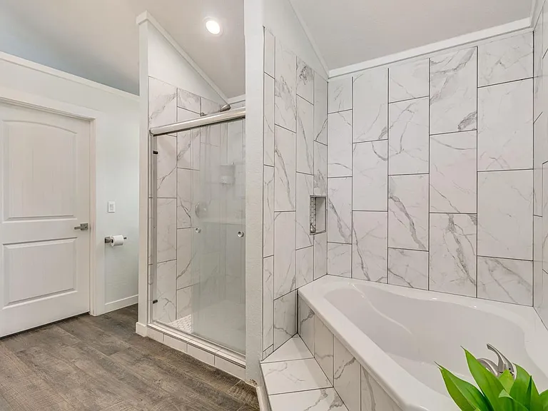 372 Plum St — Photo 10