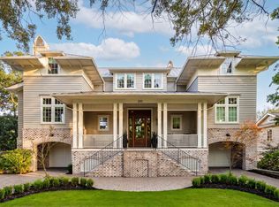 205 McCants Dr, Mount Pleasant, SC 29464