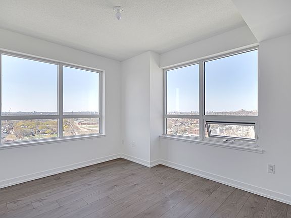 5th image of 1420 Dupont St #2-Bedroom