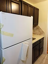 Rented by Max & Associates Realty Corp