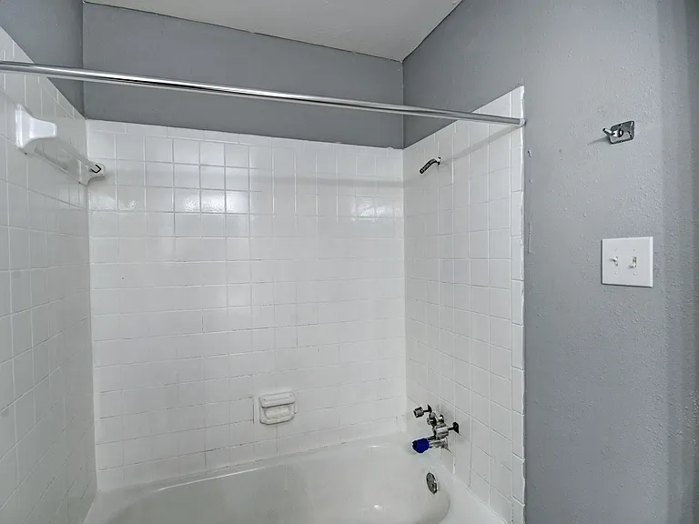 225 W McDowell Rd — Photo 68