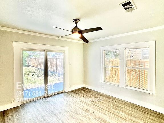 4th image of 715 W Pembroke Ave #A