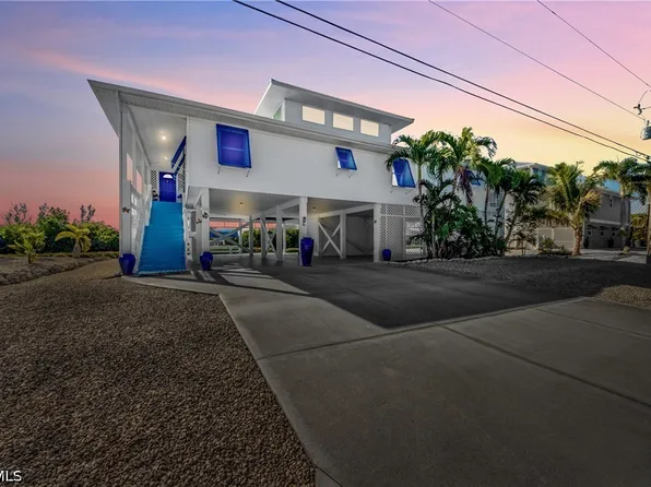 4081 Galt Island Ave, Saint James City, FL 33956