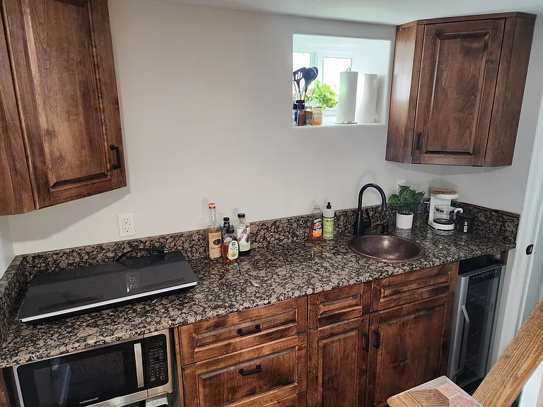 467 S Logan St — Photo 10