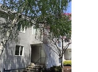 1480 Capitol Ave #H803, Bridgeport, CT 06604