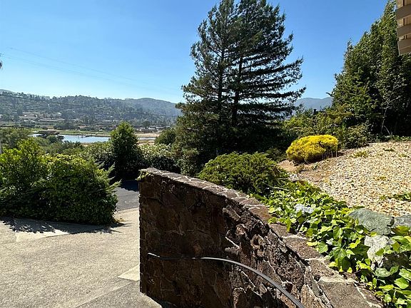 5th image of 179 Roque Moraes Drive