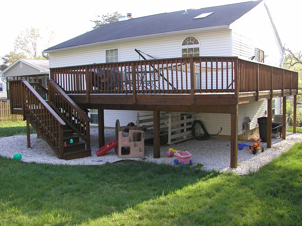 2nd image of 1227 Green Holly Dr