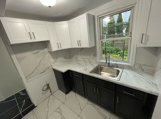 131 Scott Ave #3, Yonkers, NY 10704