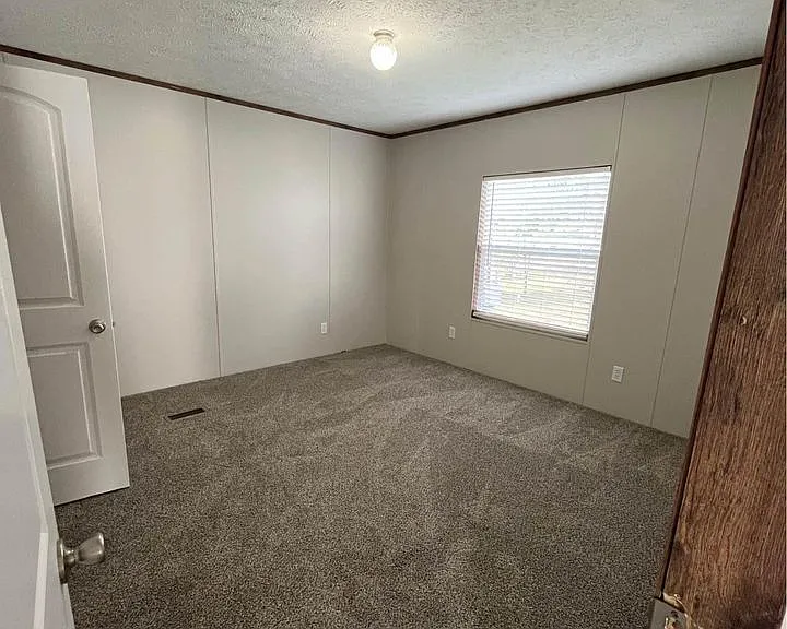 Lakeview Terrace — Photo 12
