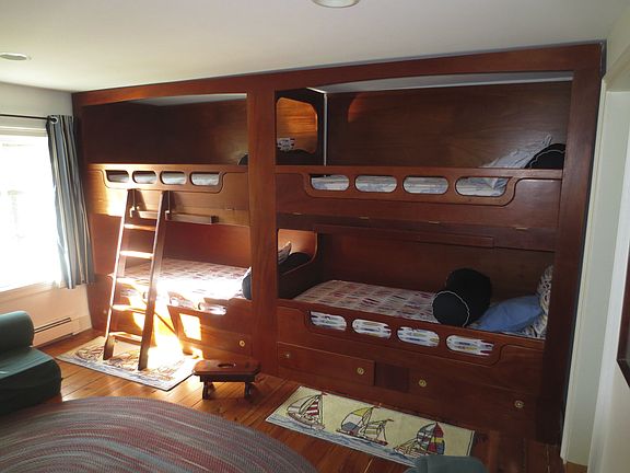 Bunk room