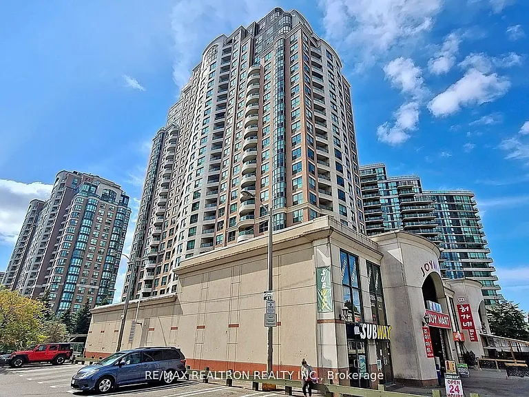 7 Lorraine Dr #2009 — Photo 3