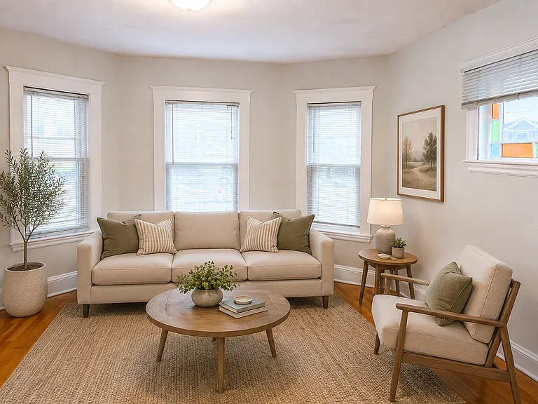 14 Walter St #1 — Photo 5