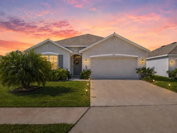 2236 Grand Flora Trl, Bradenton, FL 34208