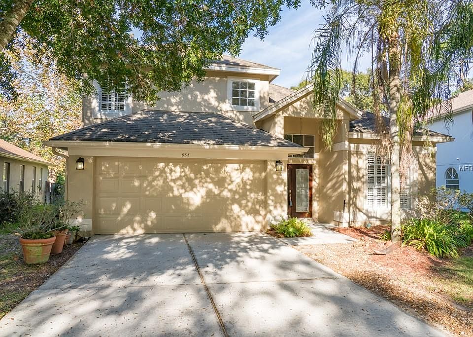 1st image of 833 N Lake Claire Cir