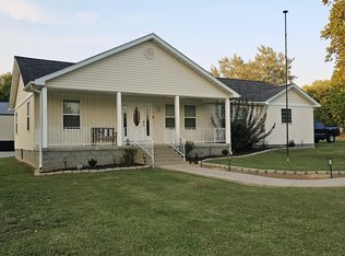 210 E 6th St, Jasper, MO 64755
