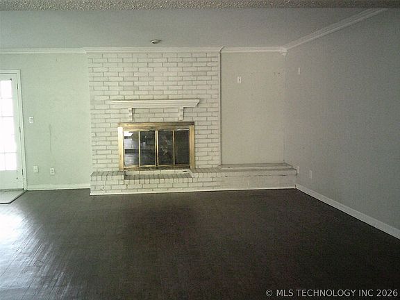 4th image of 10652 E Birch St