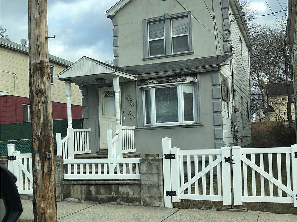 1st image of 12933 133rd St