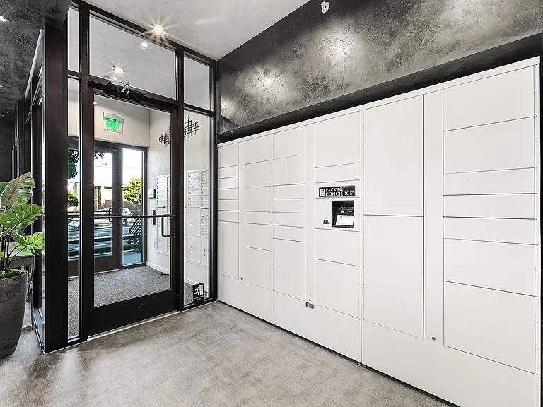 Avala Apartments — Photo 37