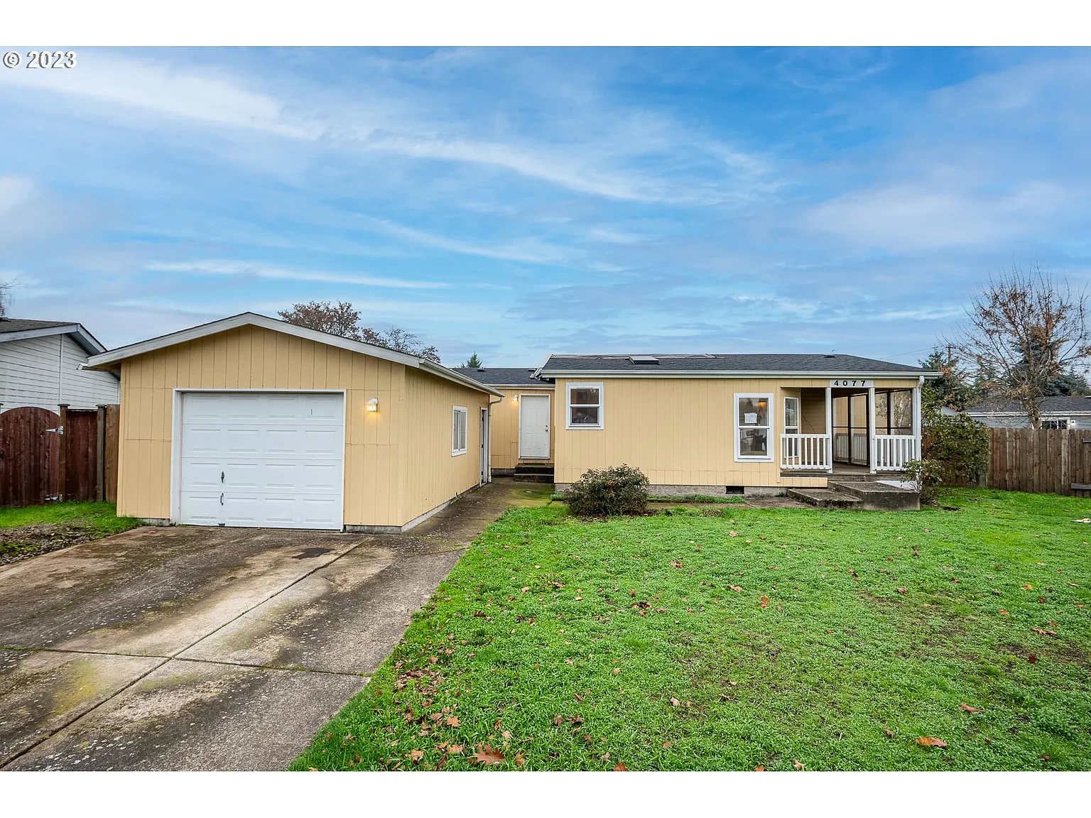 4077 Robin Ave photo 1
