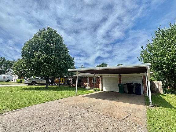 2nd image of 7601 S Villa Ave