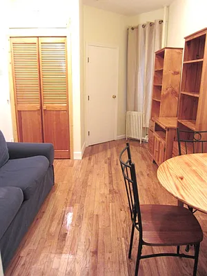 Rented by City Connections Realty | media 25