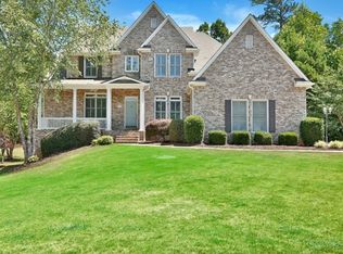 52 Spring Mist Ct, Newnan, GA 30265