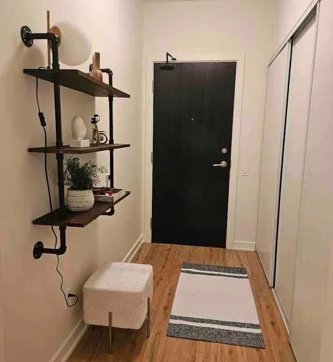 Studio, $2,100 — Photo 2