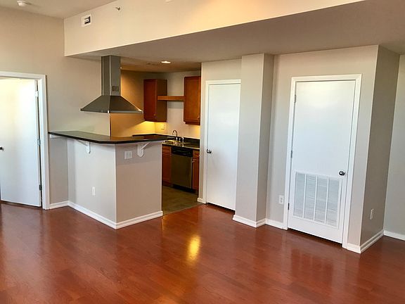 Kitchen and Pantry Closet