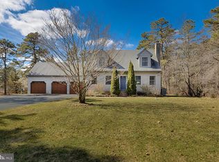 402 N Giles Ave, Chatsworth, NJ 08019