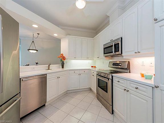 5th image of 1600 Clermont Dr Unit 102
