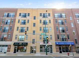 1909 W Diversey Pkwy APT 301, Chicago, IL 60614